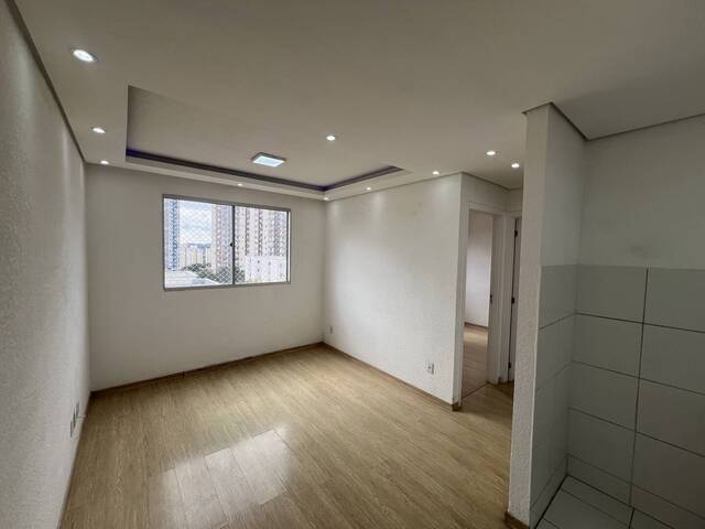 #34 - Apartamento para Venda em  -  - 3