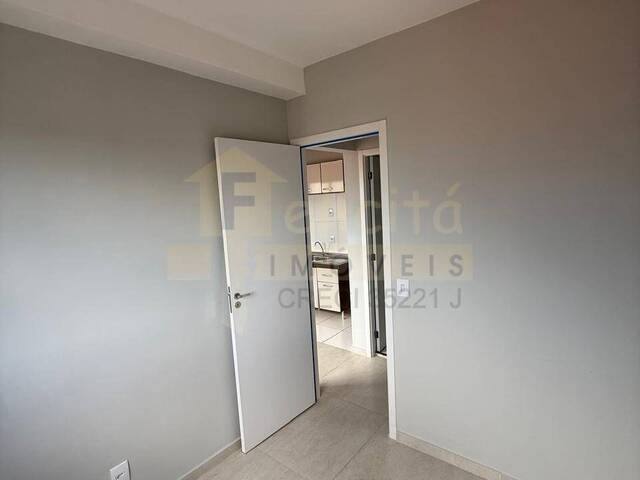 Apartamento para Locação em Carapicuíba - 4