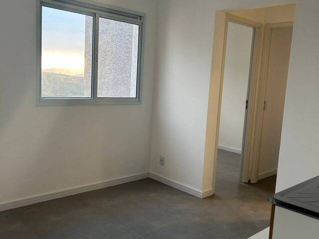 #84 - Apartamento para Locação em Carapicuíba - SP - 1