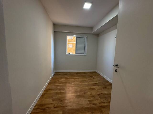 Apartamento para Locação em Barueri - 2